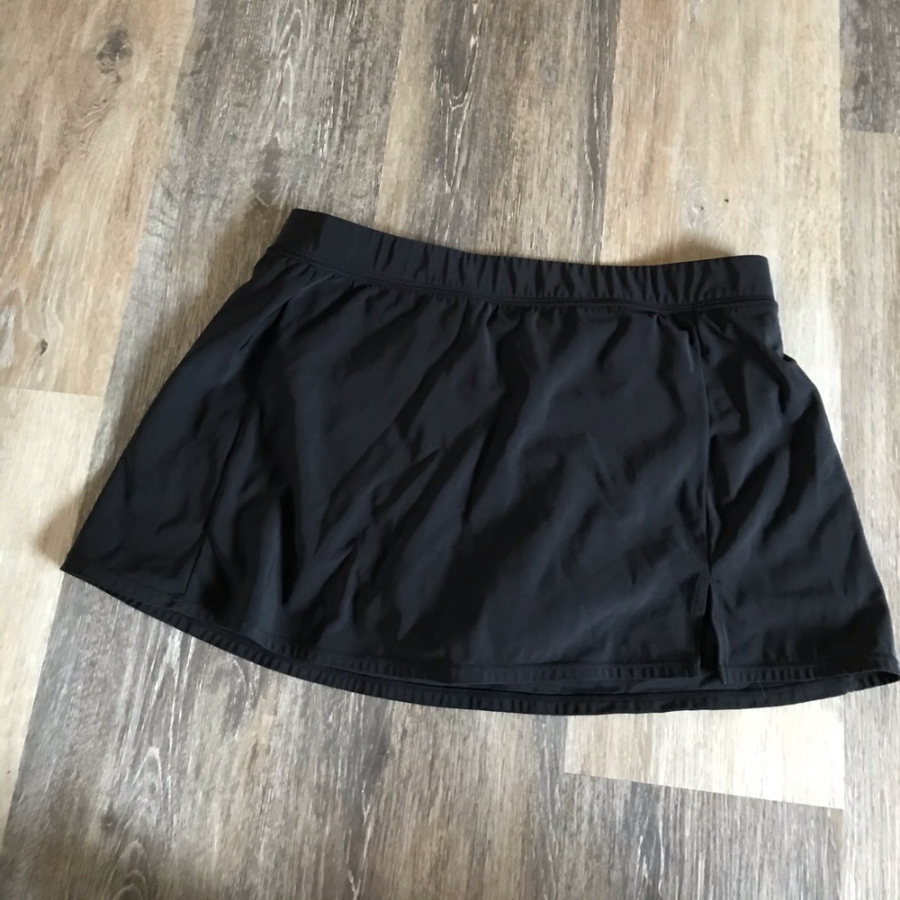 Swim skirt